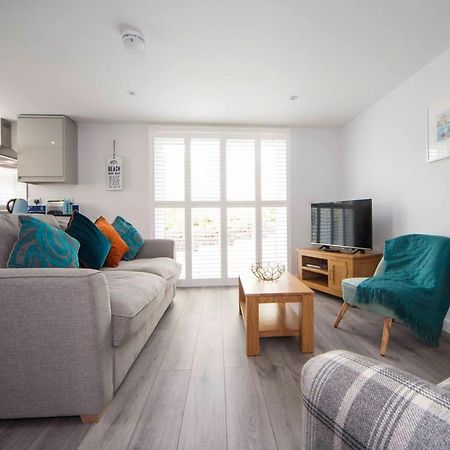 Mawgan Porth Apartments Extérieur photo
