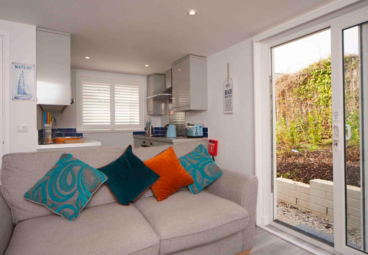 Mawgan Porth Apartments Extérieur photo