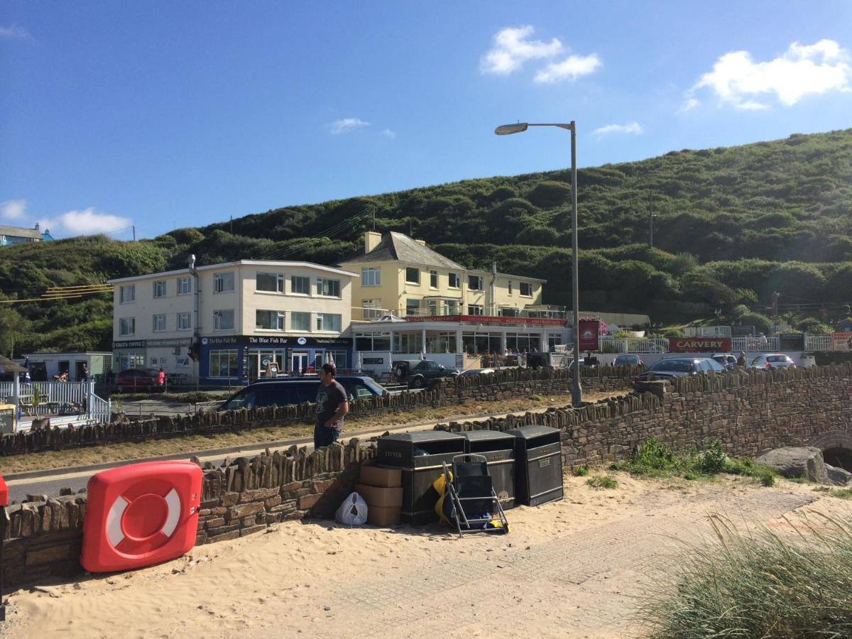 Mawgan Porth Apartments Extérieur photo