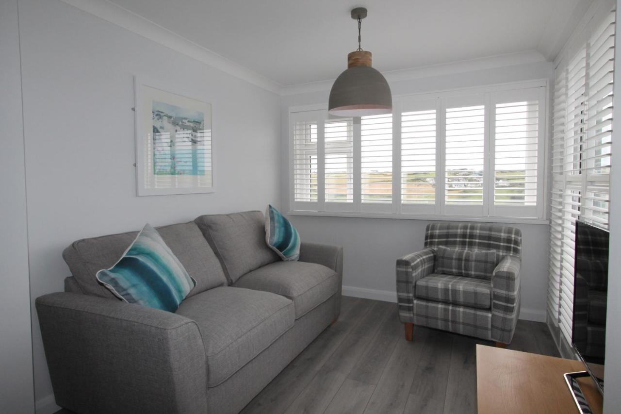 Mawgan Porth Apartments Extérieur photo