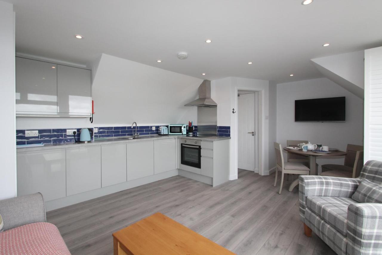 Mawgan Porth Apartments Extérieur photo
